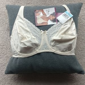 Playtex sz 40C bra NWT